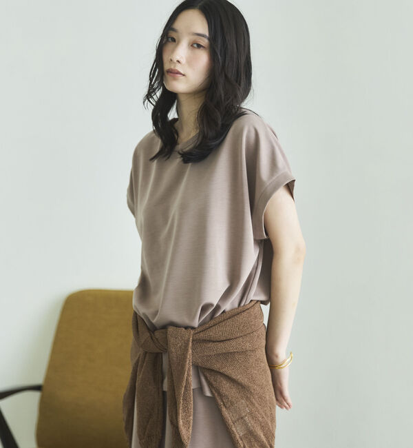 Doux archives「【１秒コーデ】ＮＥＷ多機能フレンチスリーブカットソー」|Tシャツ・カットソー|