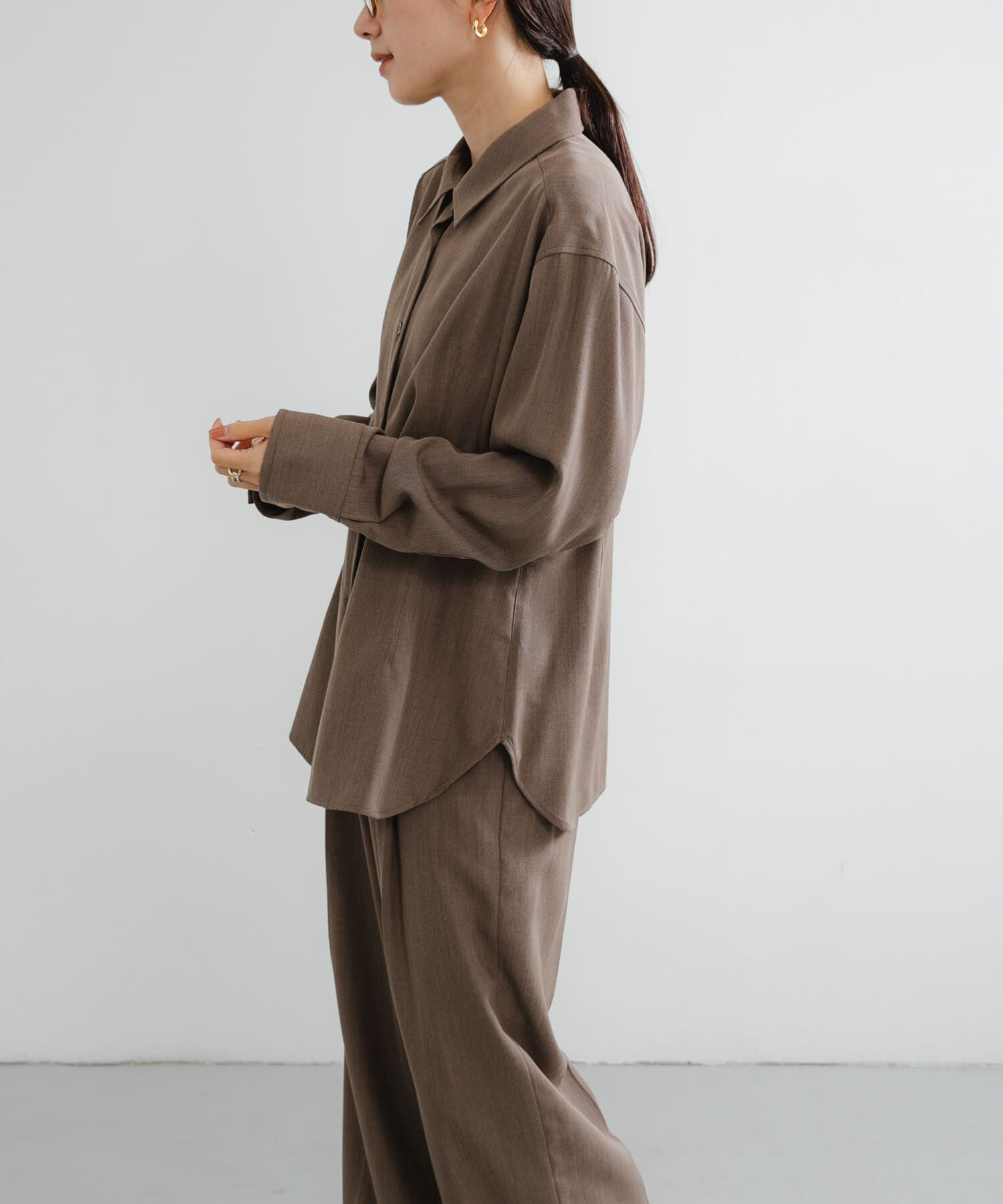 URBAN RESEARCH「new basic　WOOL TWILL SHAPE SHIRTS」|シャツ・ブラウス|