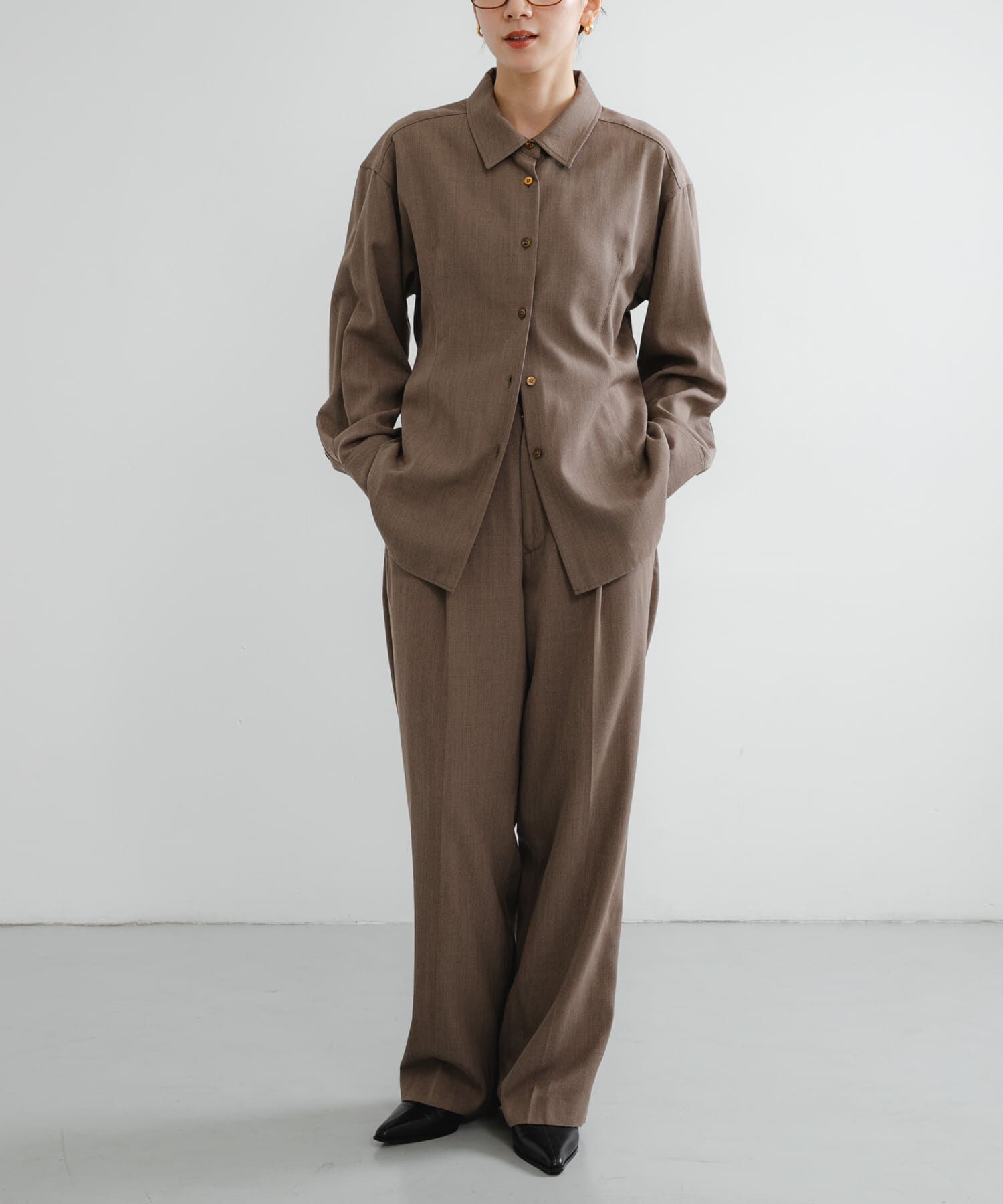 URBAN RESEARCH「new basic　WOOL TWILL SHAPE SHIRTS」|シャツ・ブラウス|