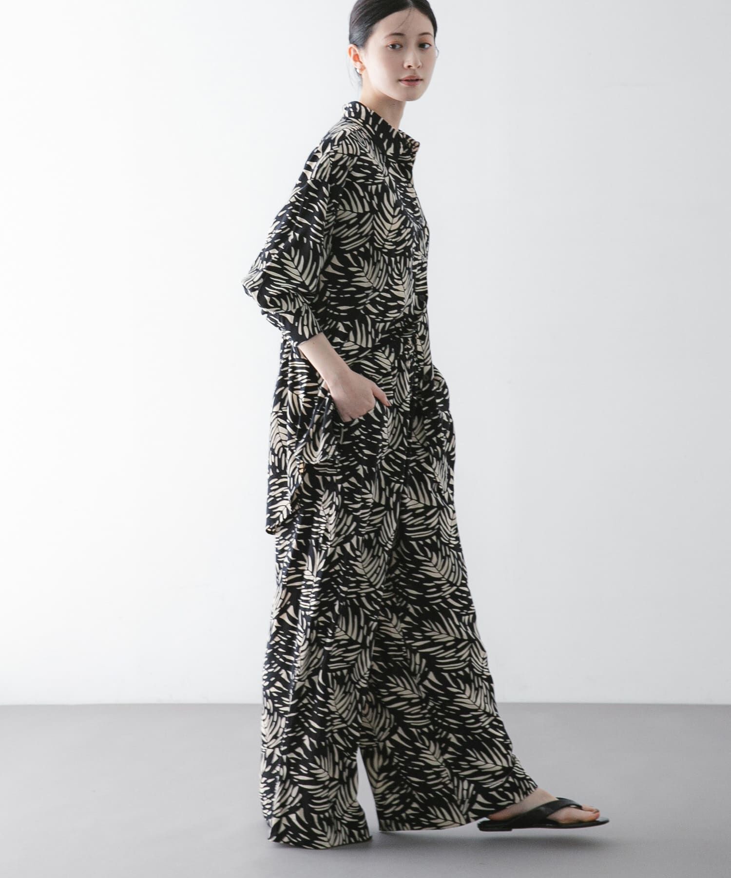 URBAN RESEARCH「『一部別注カラー』LUSANA　CICI PANTS」|その他|
