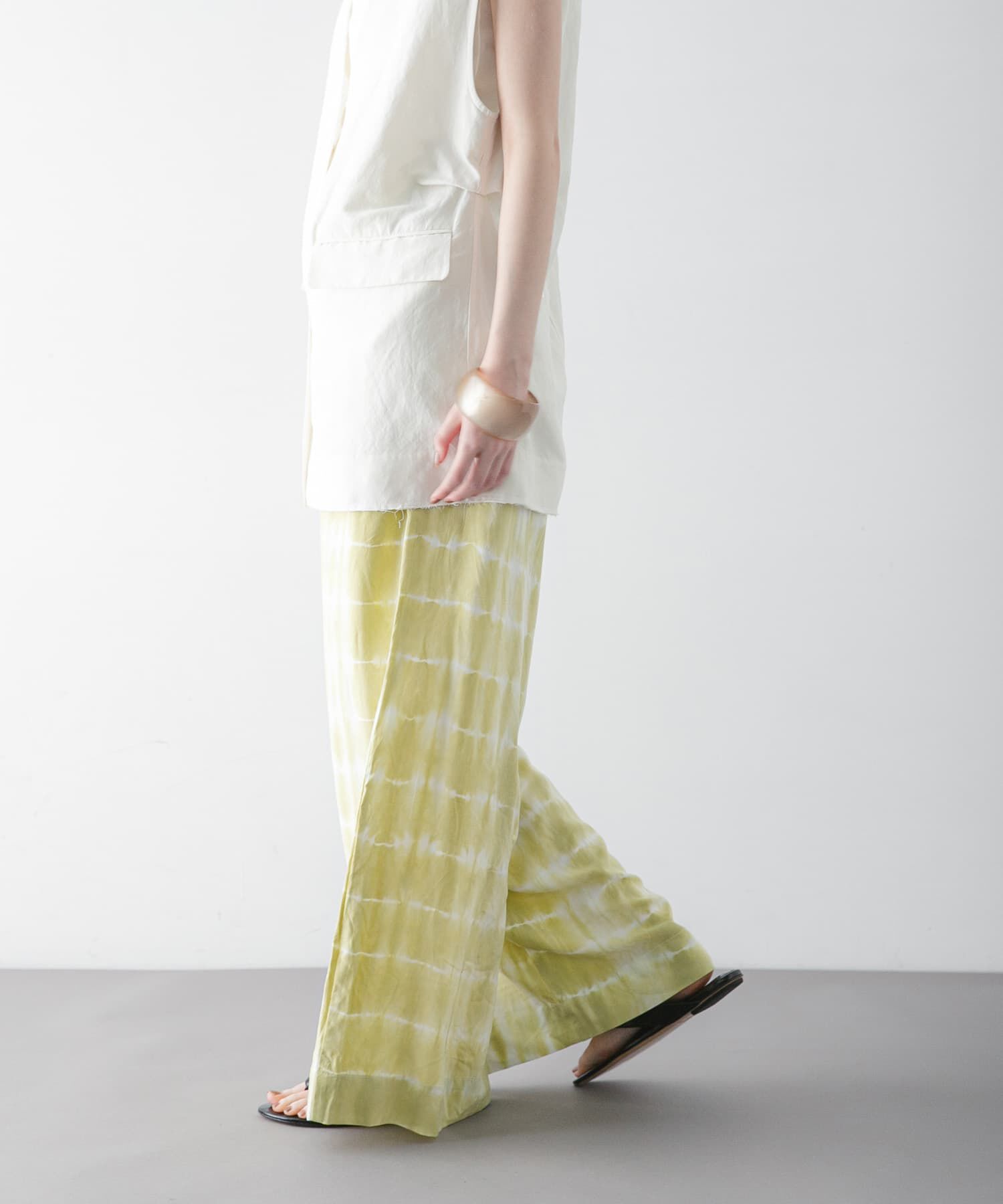URBAN RESEARCH「『一部別注カラー』LUSANA　CICI PANTS」|その他|
