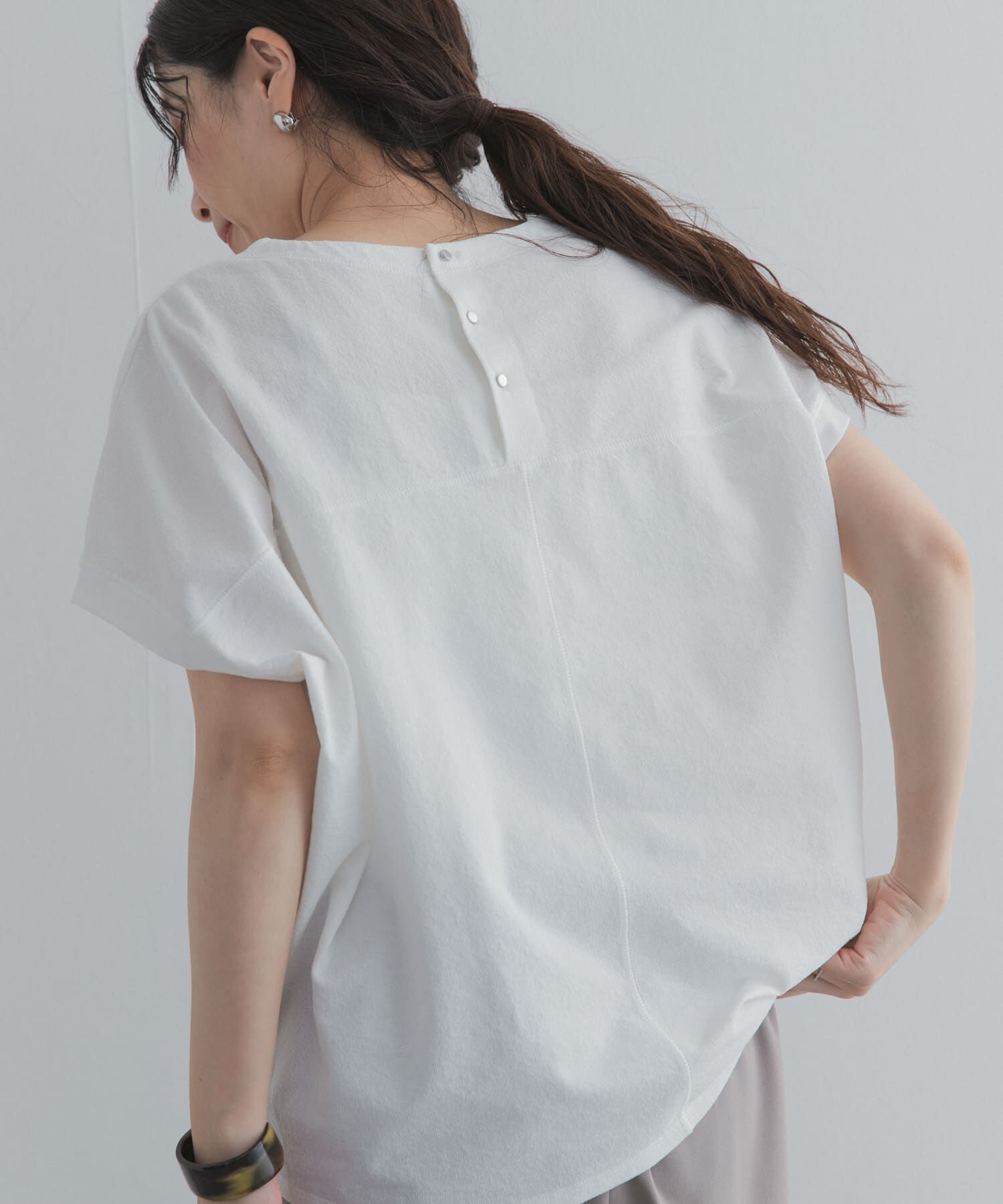 URBAN RESEARCH DOORS「リネンタッチBACKボタンプルオーバー」|Tシャツ・カットソー|