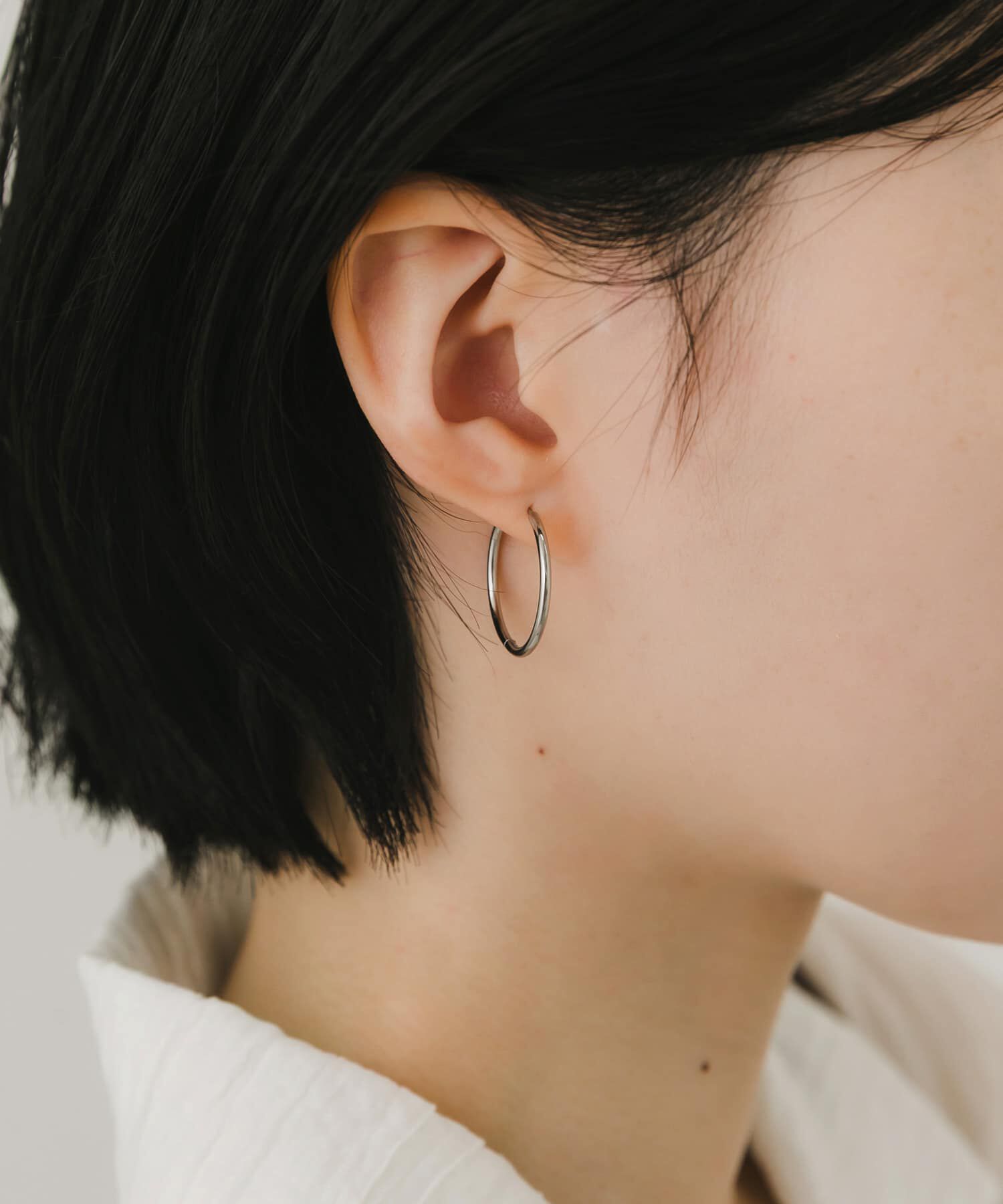 SMELLY「ステンレスフープピアス23mm」|ピアス|
