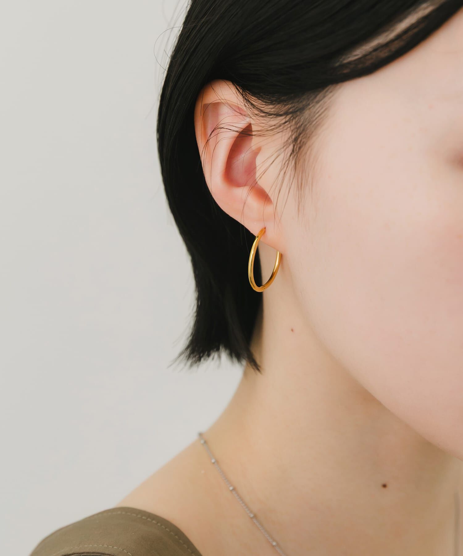 SMELLY「ステンレスフープピアス23mm」|ピアス|ゴールド