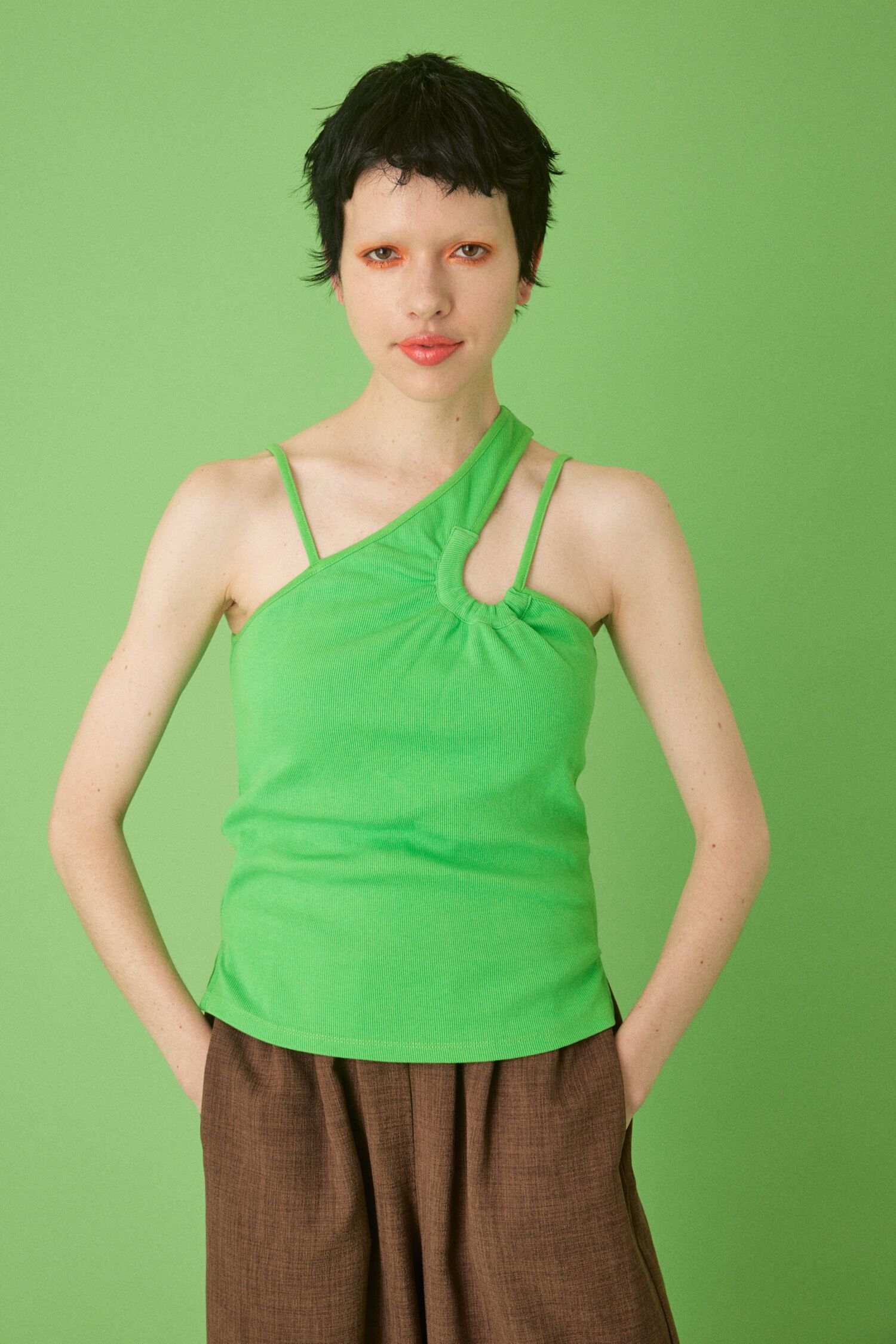 HeRIN.CYE「Cutting tanktop」|タンクトップ|GRN