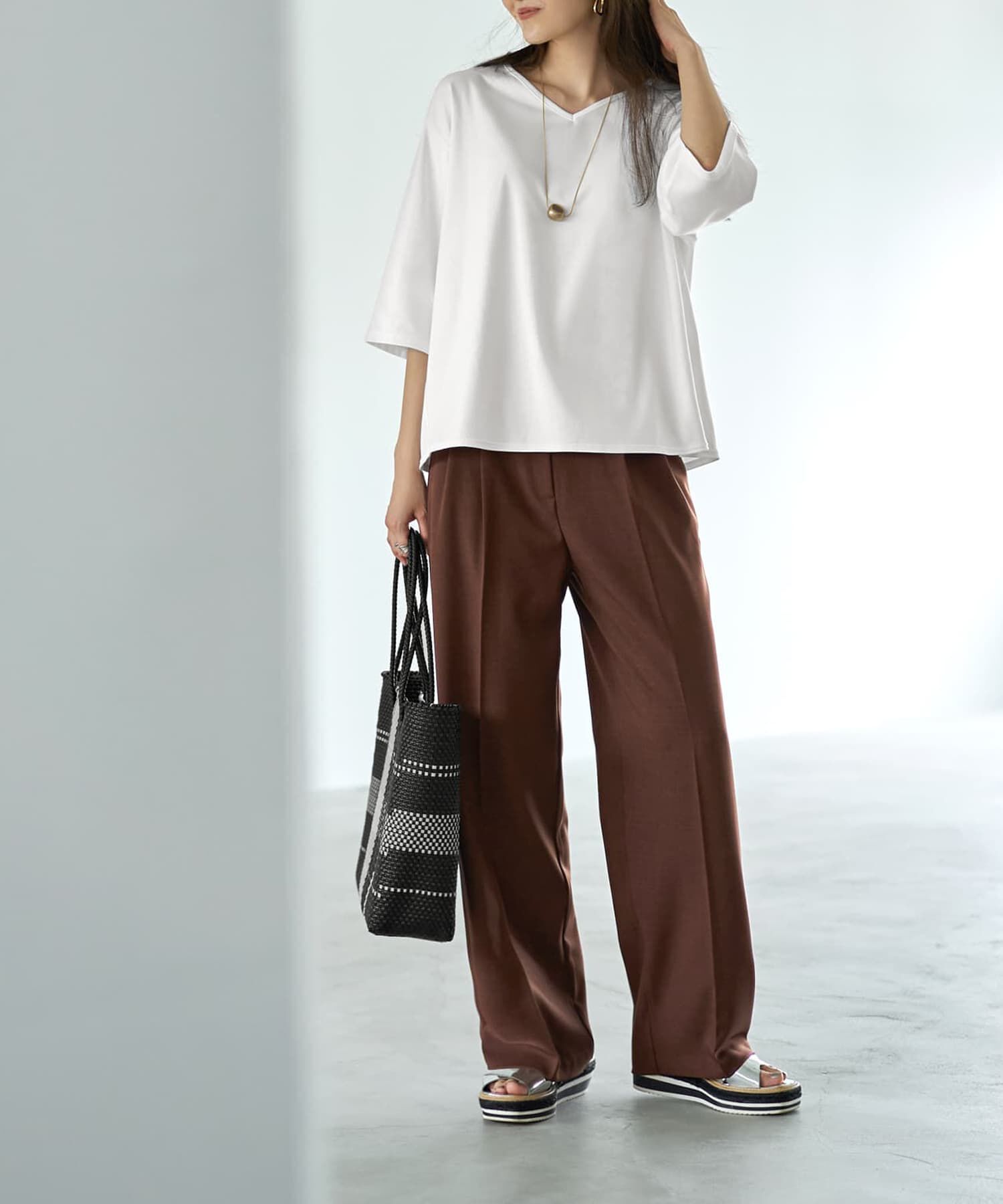 STYLE DELI「【ものづくりJAPAN】DIORAMA 7分袖VネックTシャツ」|Tシャツ・カットソー|