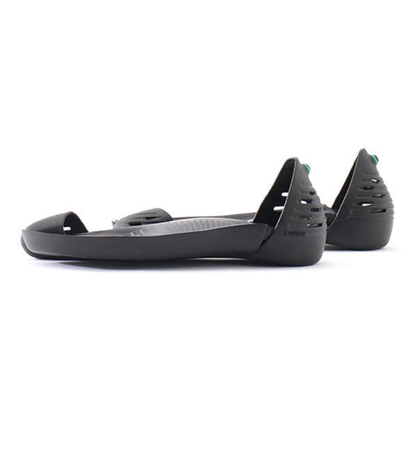  「JUNGLE  【　BODY&times;INSOLE　Black&times;Black】」|サンダル|