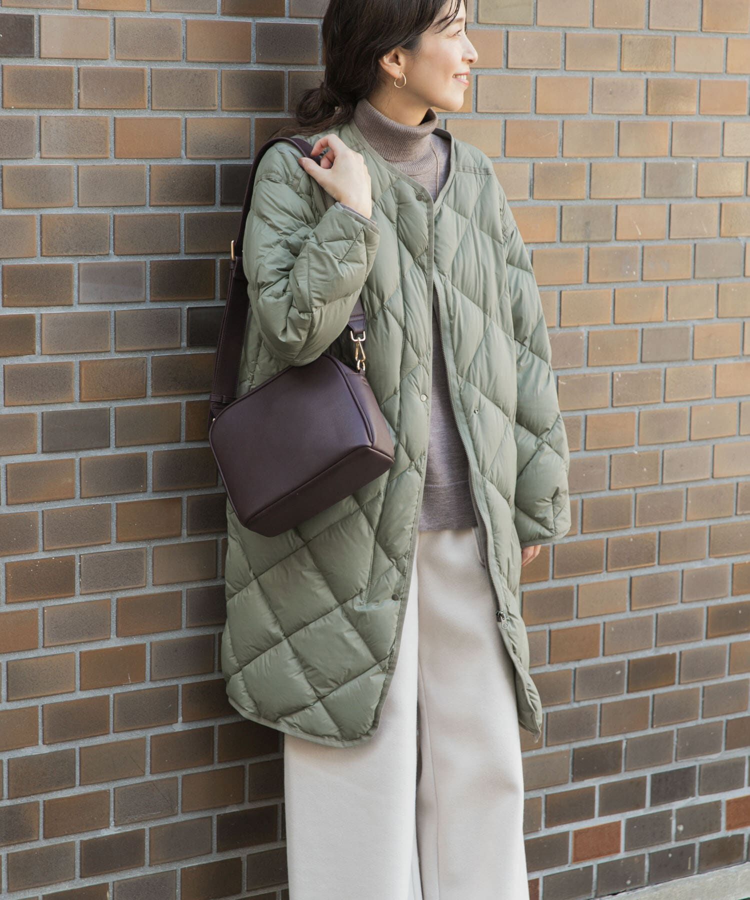URBAN RESEARCH DOORS「ライトダウンキルトロングコート」|ノーカラーコート|