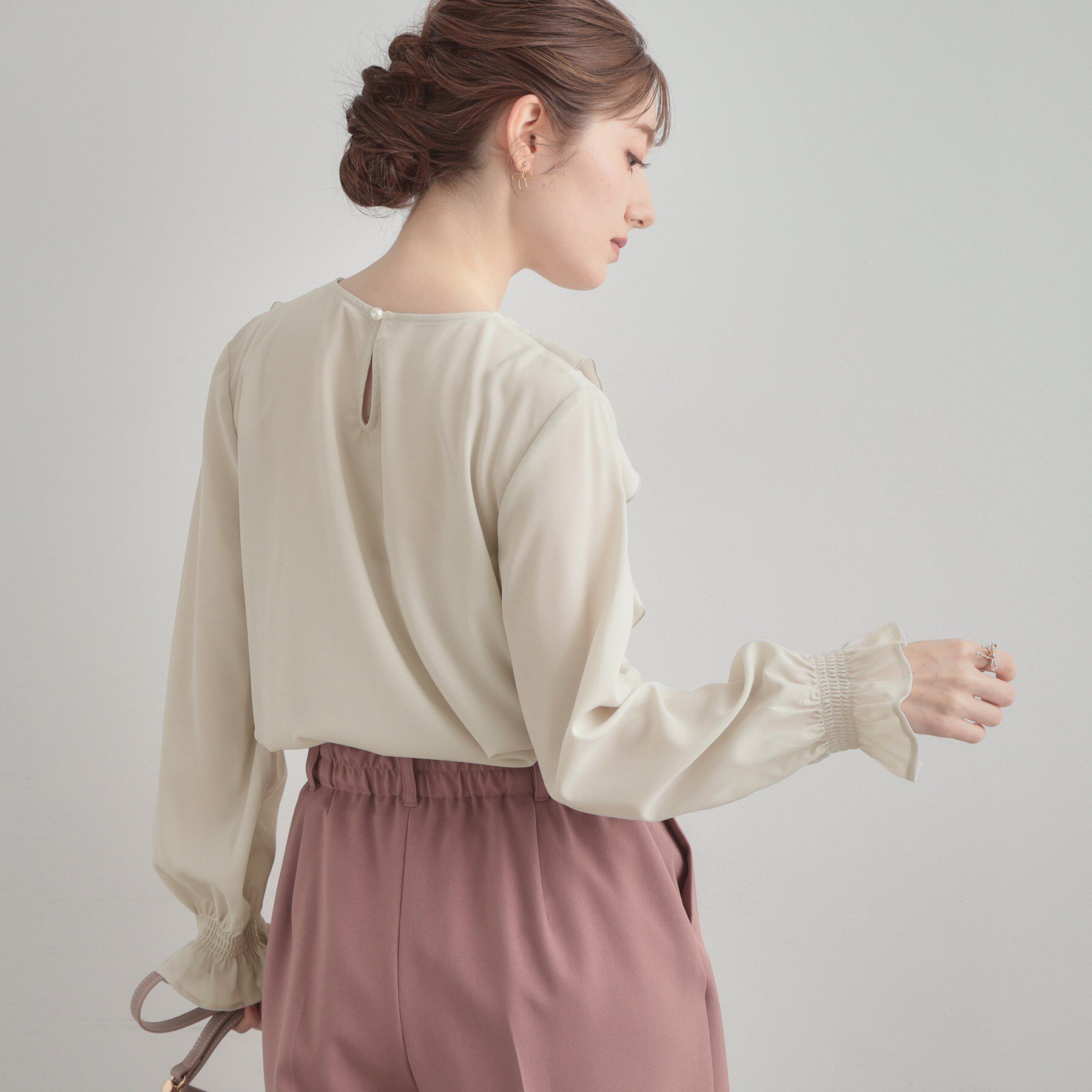 Couture broach「【大人可愛い・通勤】ラッフルフリルブラウス」|シャツ・ブラウス|