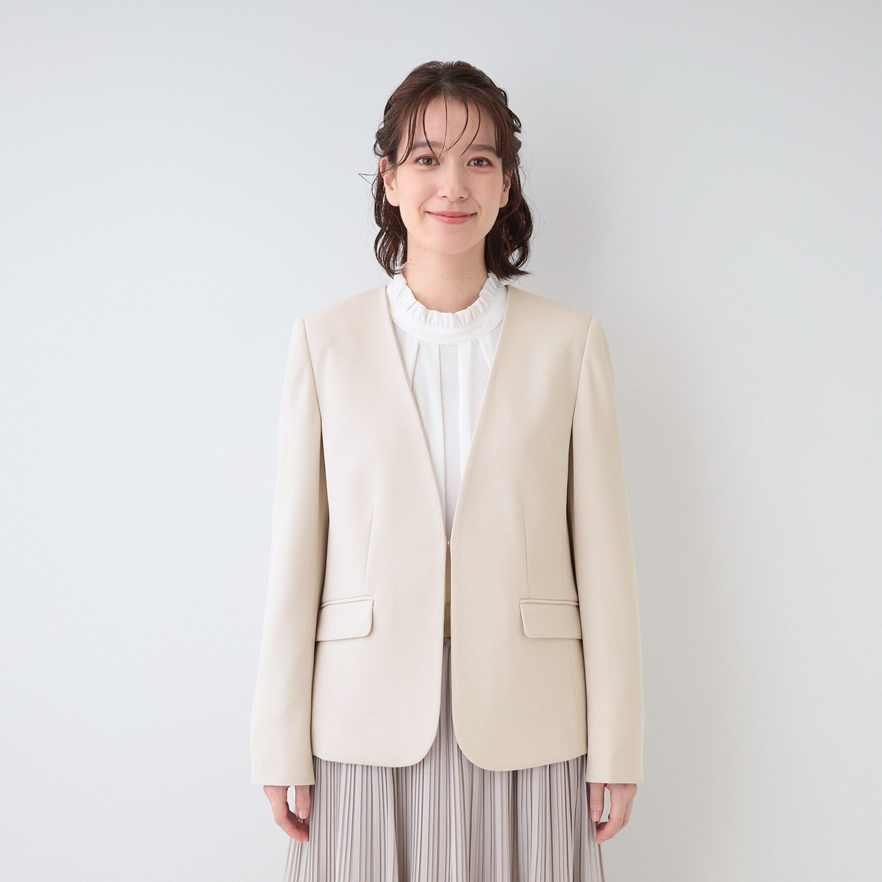 SHOO･LA･RUE「【洗える/S-3L/セットアップ可】セレモニーや通勤に カットジョーゼット Vネックジャケット」|ノーカラージャケット|