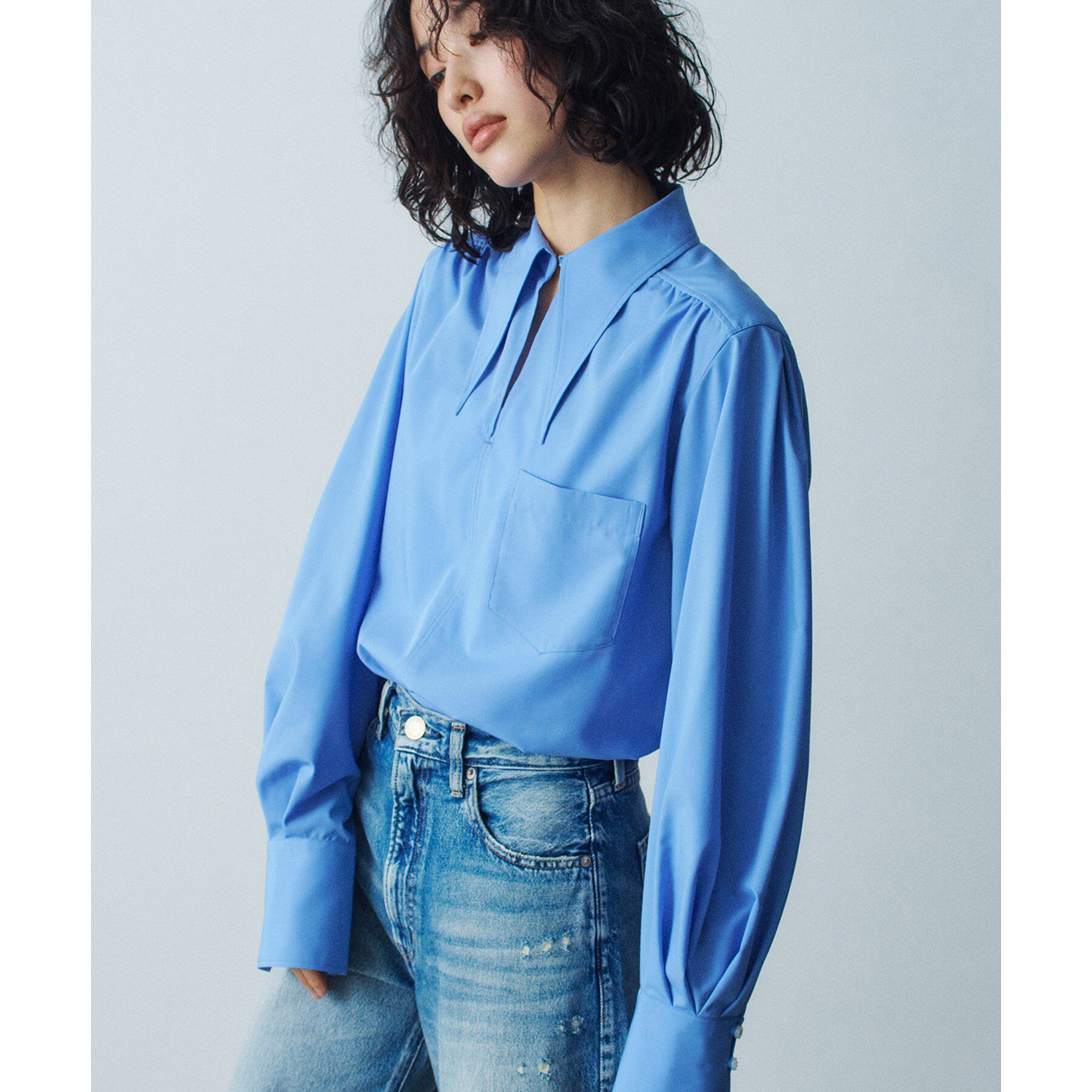 CODE A「point neck shirt」|シャツ・ブラウス|ブルー(092)