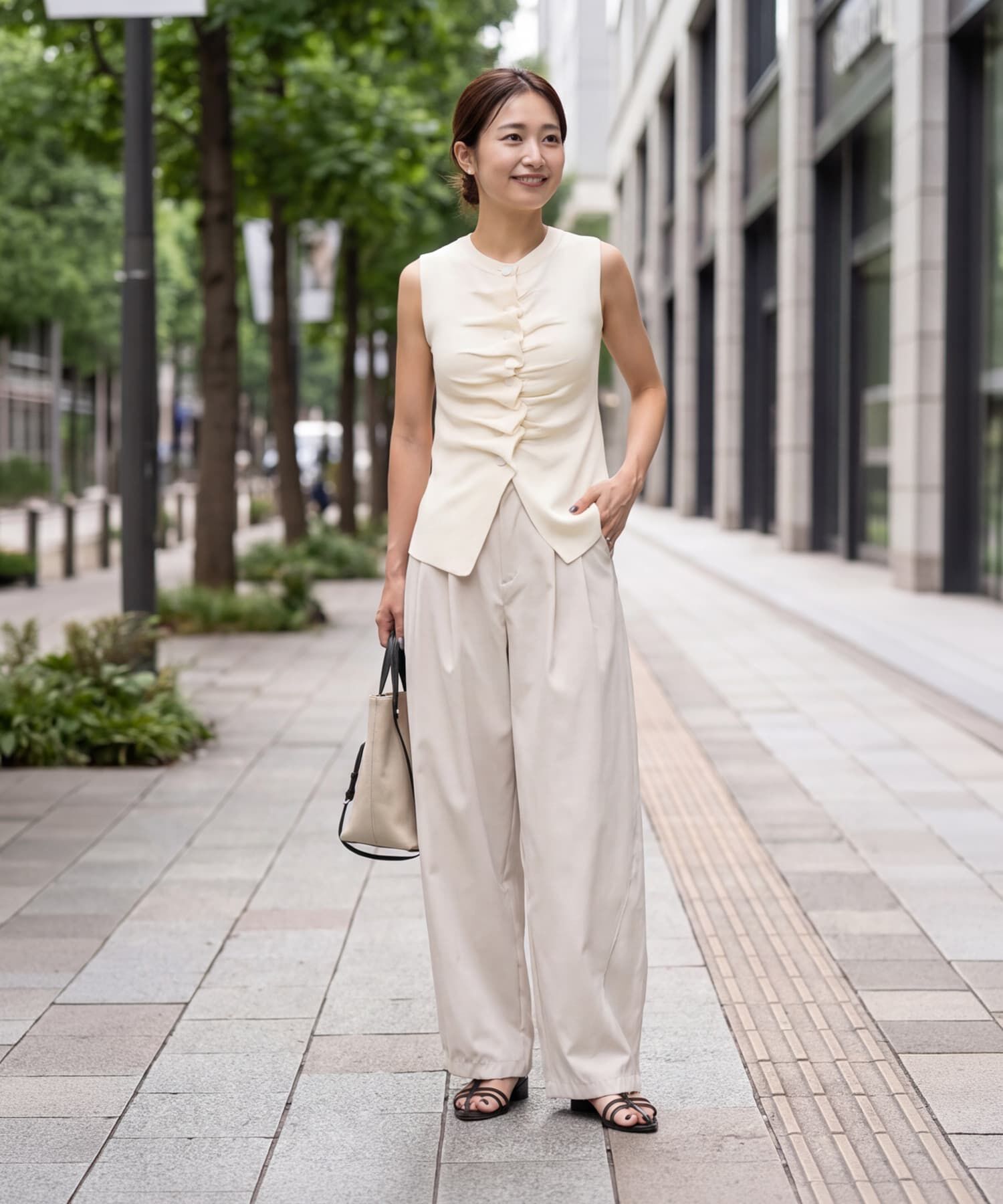 STYLE DELI「裾が絞れる薄さら涼感ワイドパンツ」|スラックス|