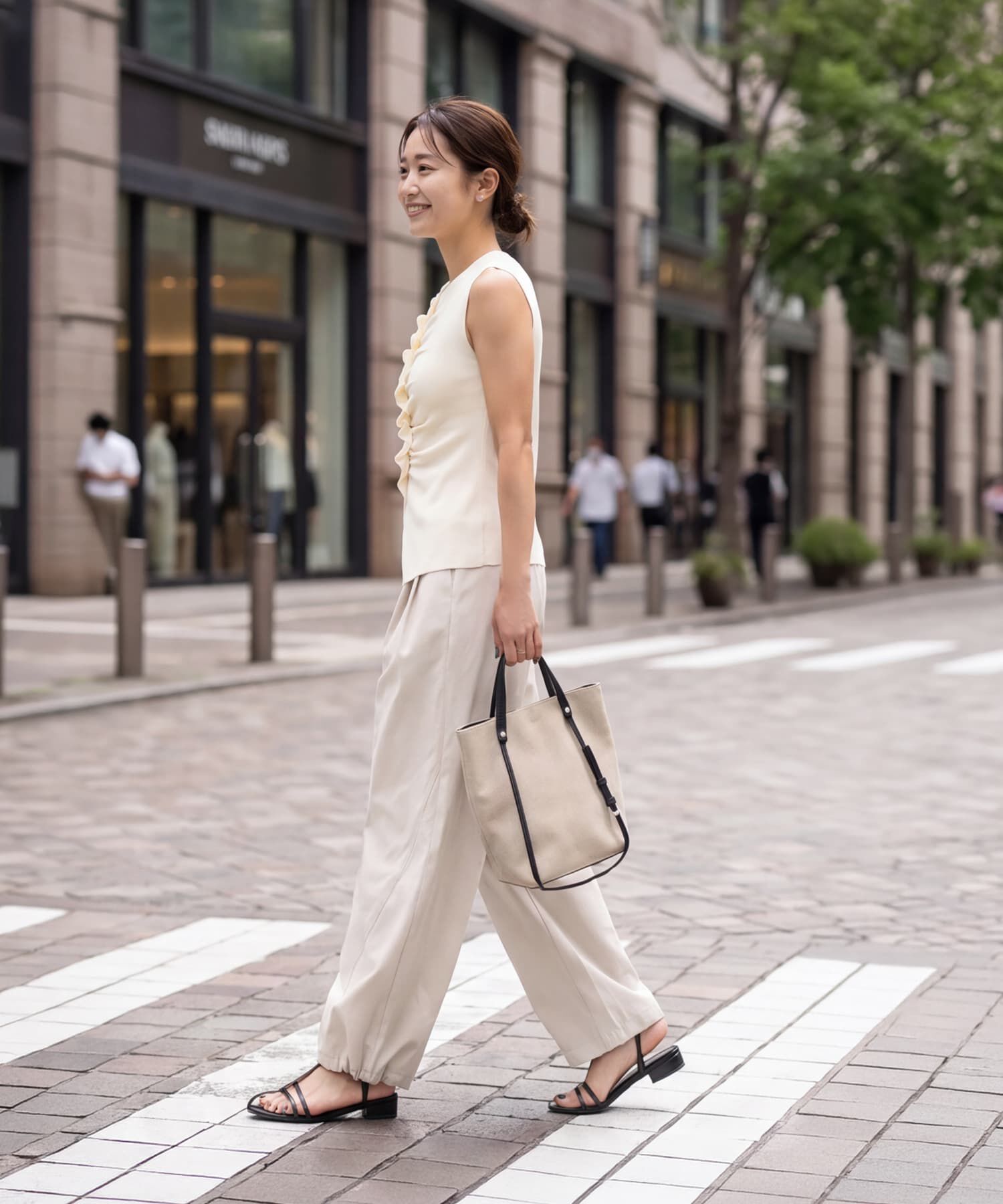STYLE DELI「裾が絞れる薄さら涼感ワイドパンツ」|スラックス|