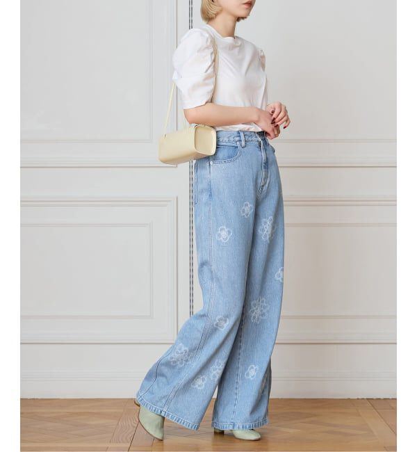 IENA LA BOUCLE「IENA LA BOUCLE フラワーソフトデニムシルエットパンツ」|デニム|