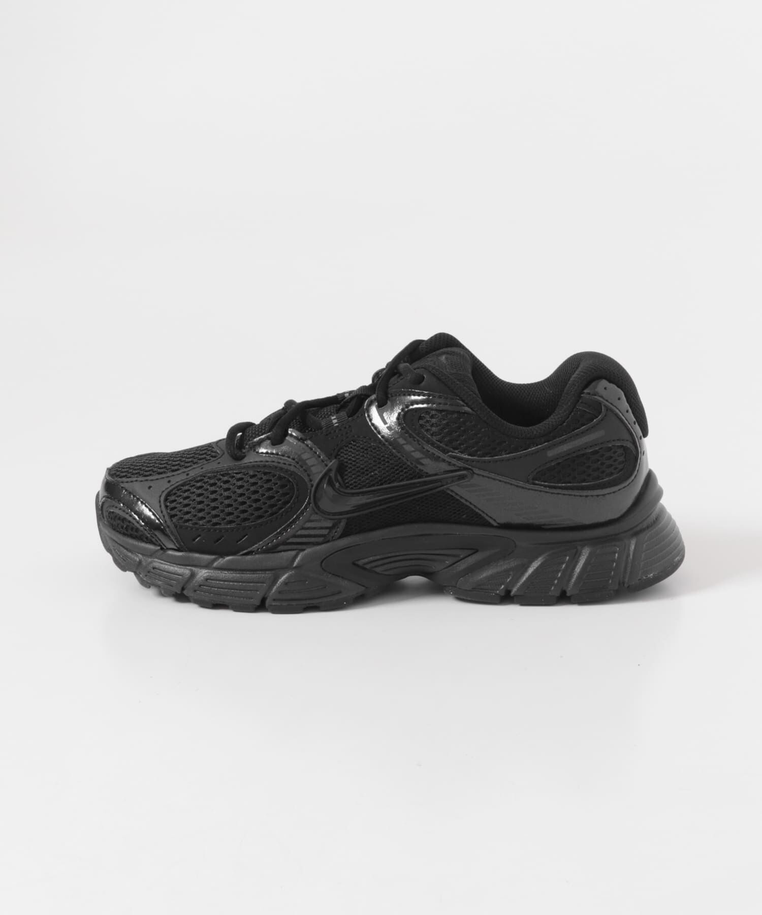 URBAN RESEARCH DOORS「NIKE　ウィメンズ V5 RNR」|スニーカー|ブラック