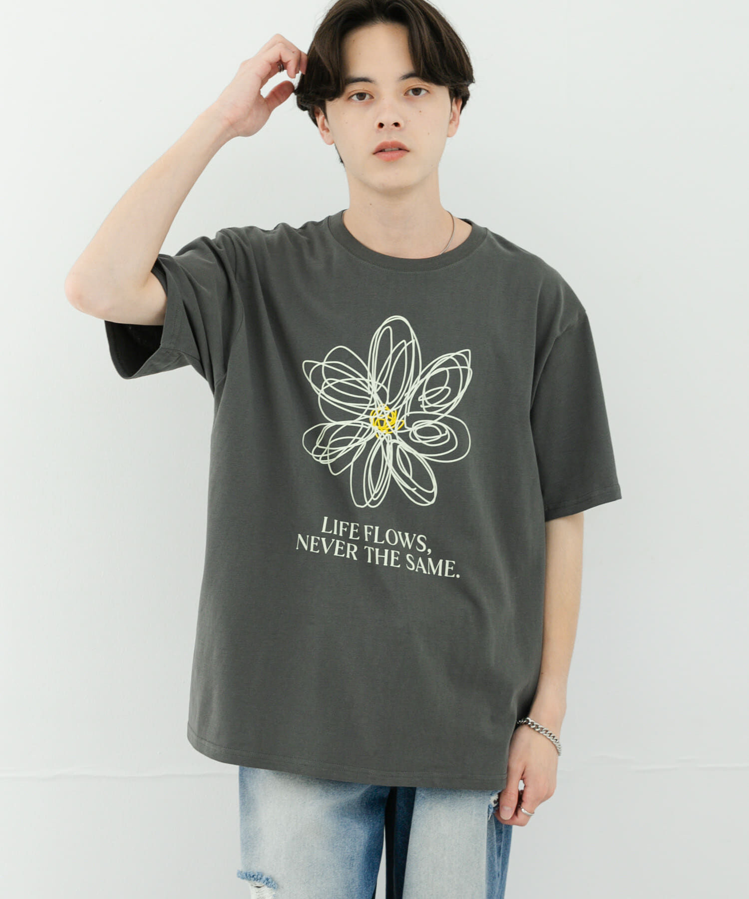 SENSE OF PLACE by URBAN RESEARCH「フラワーアートグラフィックショートスリーブTシャツ」|Tシャツ・カットソー|