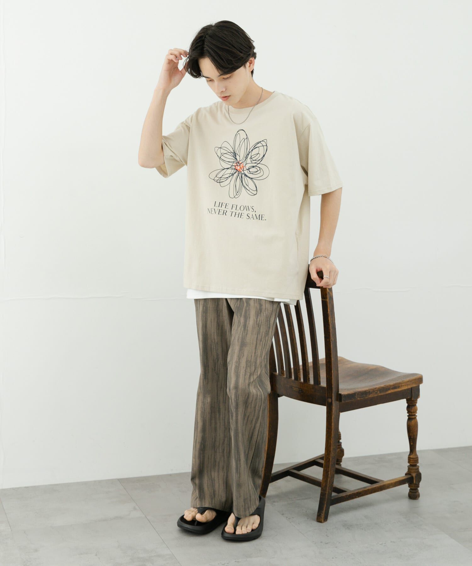 SENSE OF PLACE by URBAN RESEARCH「フラワーアートグラフィックショートスリーブTシャツ」|Tシャツ・カットソー|