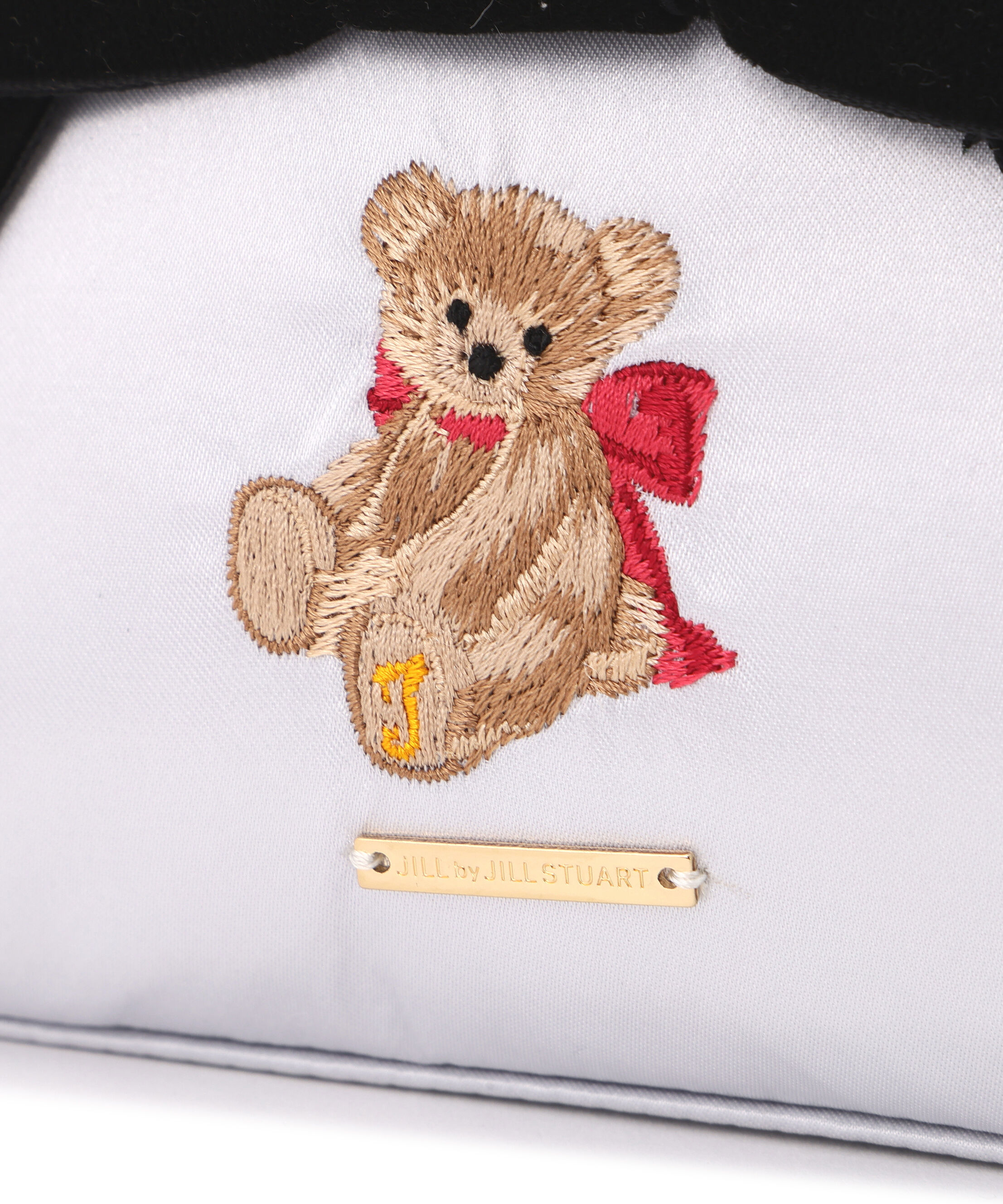  「＜BEARシリーズ＞ベア刺繍ポーチ」|財布|
