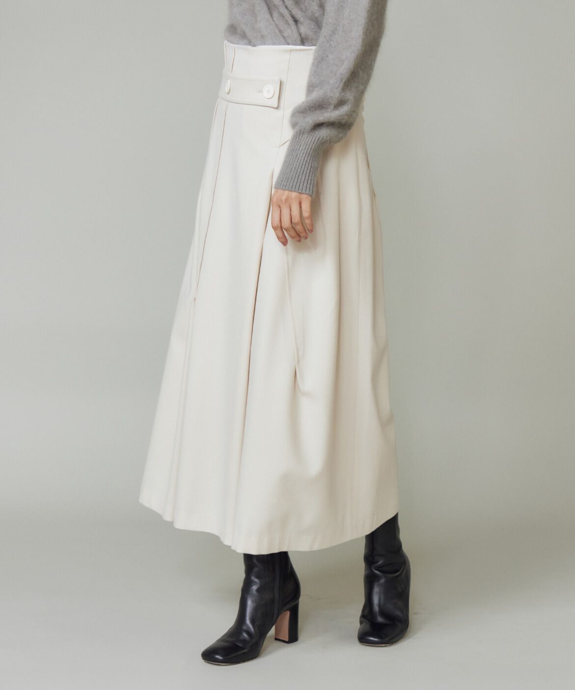 la veille by SUPERIOR CLOSET「ラップ風スカート」|スカート|