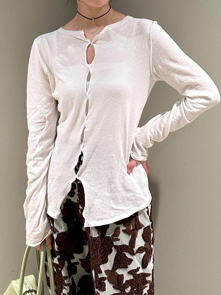 emmi atelier「【ONLINE限定カラーあり】2wayスラブ天竺カットソー」|Tシャツ・カットソー|
