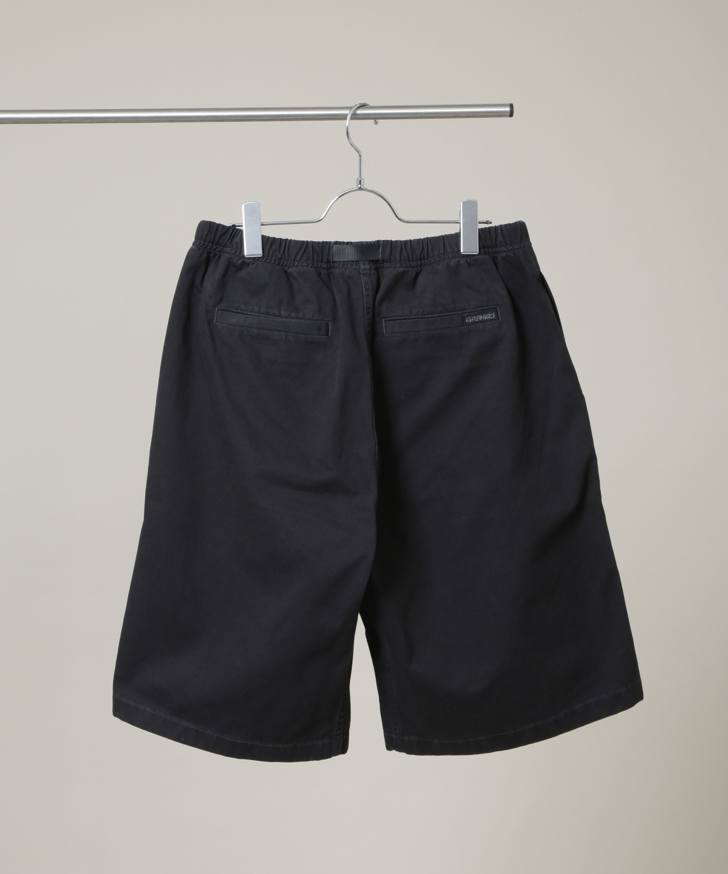 nano･universe「Gramicci/別注 Archive Big Shorts」|チノ|