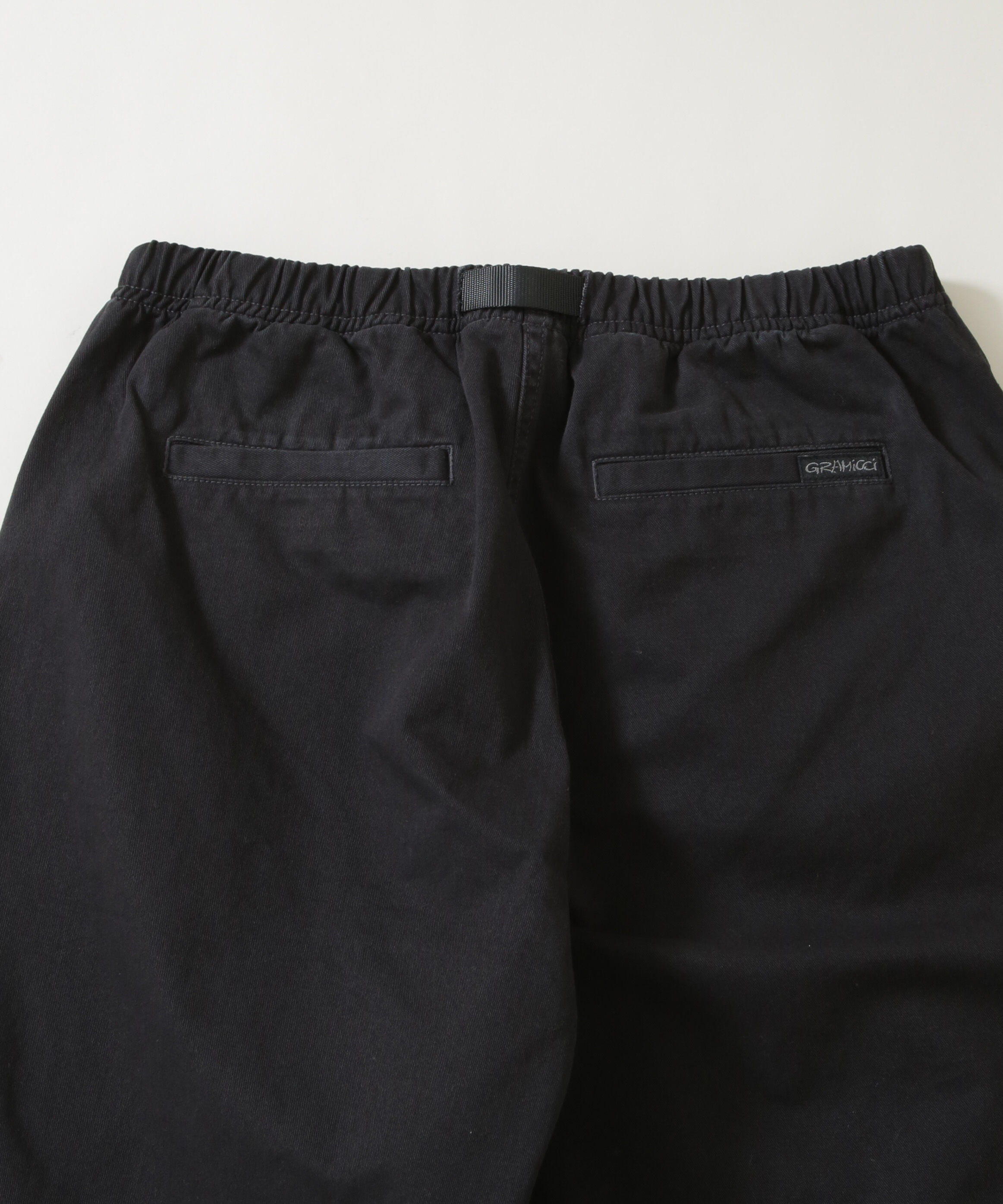 nano･universe「Gramicci/別注 Archive Big Shorts」|チノ|