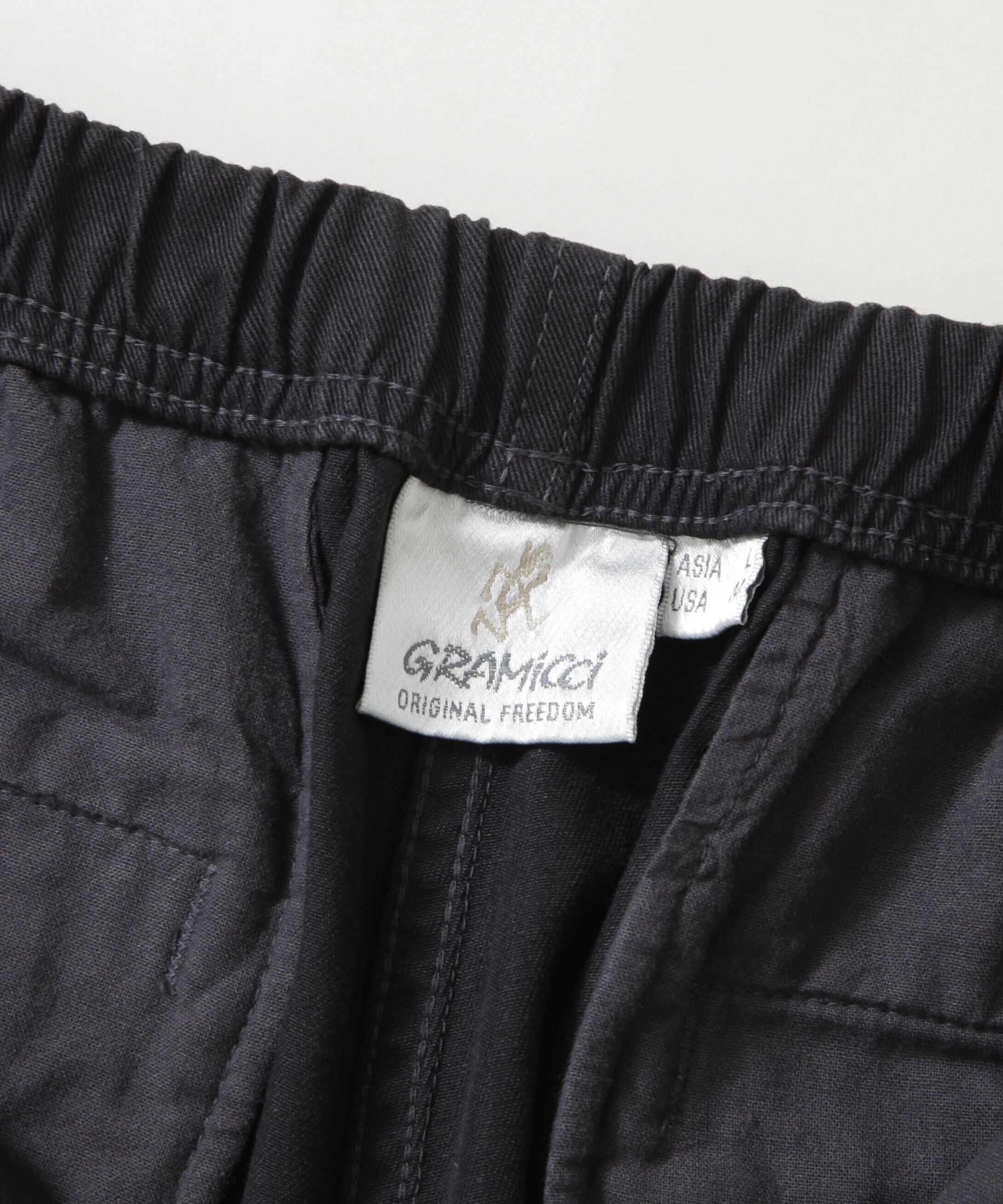 nano･universe「Gramicci/別注 Archive Big Shorts」|チノ|