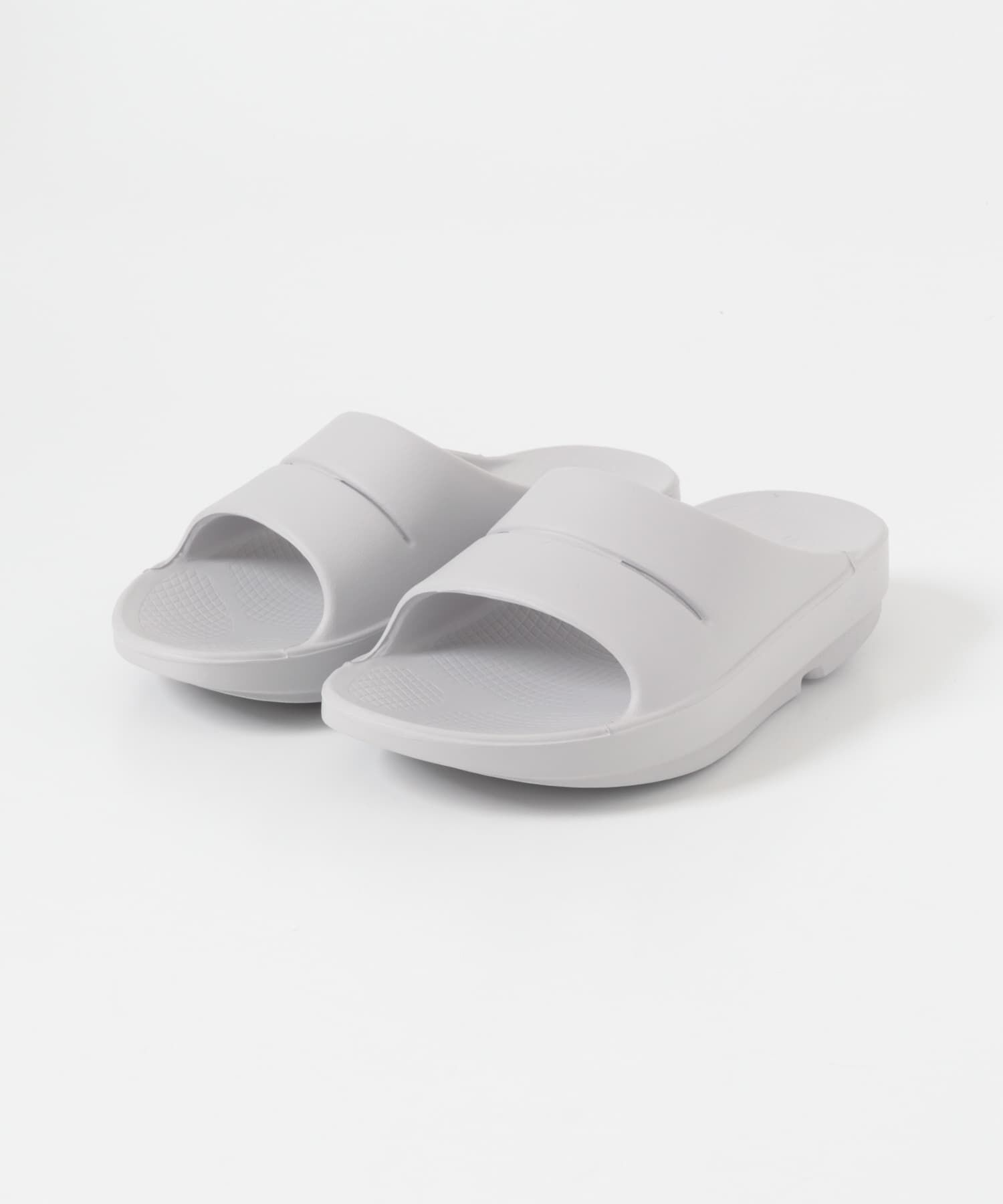 URBAN RESEARCH DOORS「OOFOS　OOAHH」|サンダル|