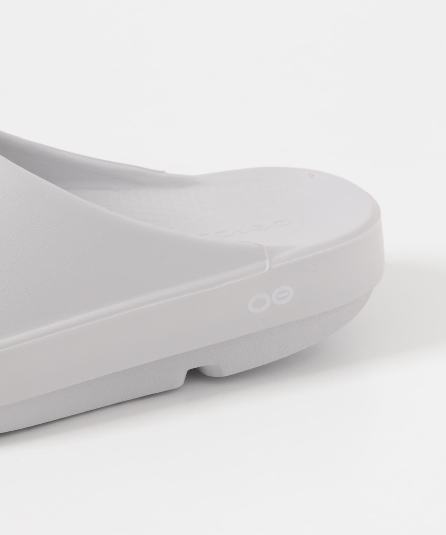 URBAN RESEARCH DOORS「OOFOS　OOAHH」|サンダル|