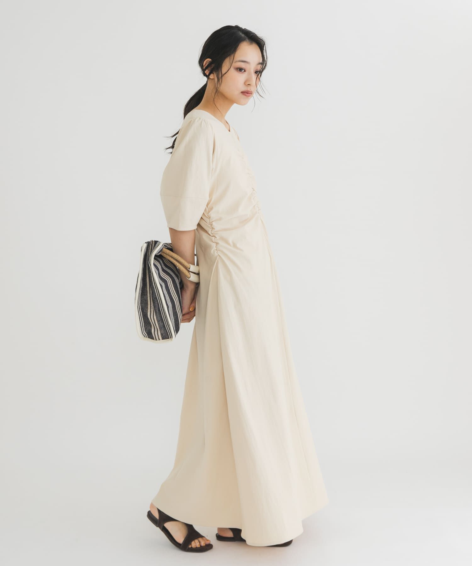  「シャーリングカットワンピース」|ワンピース|