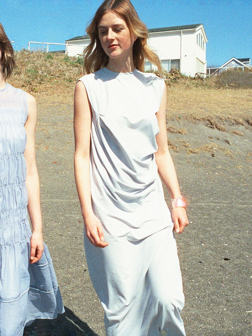 emmi atelier「【ICEDFABRIC＋(R)】ドレープカットソーワンピース/接触冷感」|ワンピース|LBLU