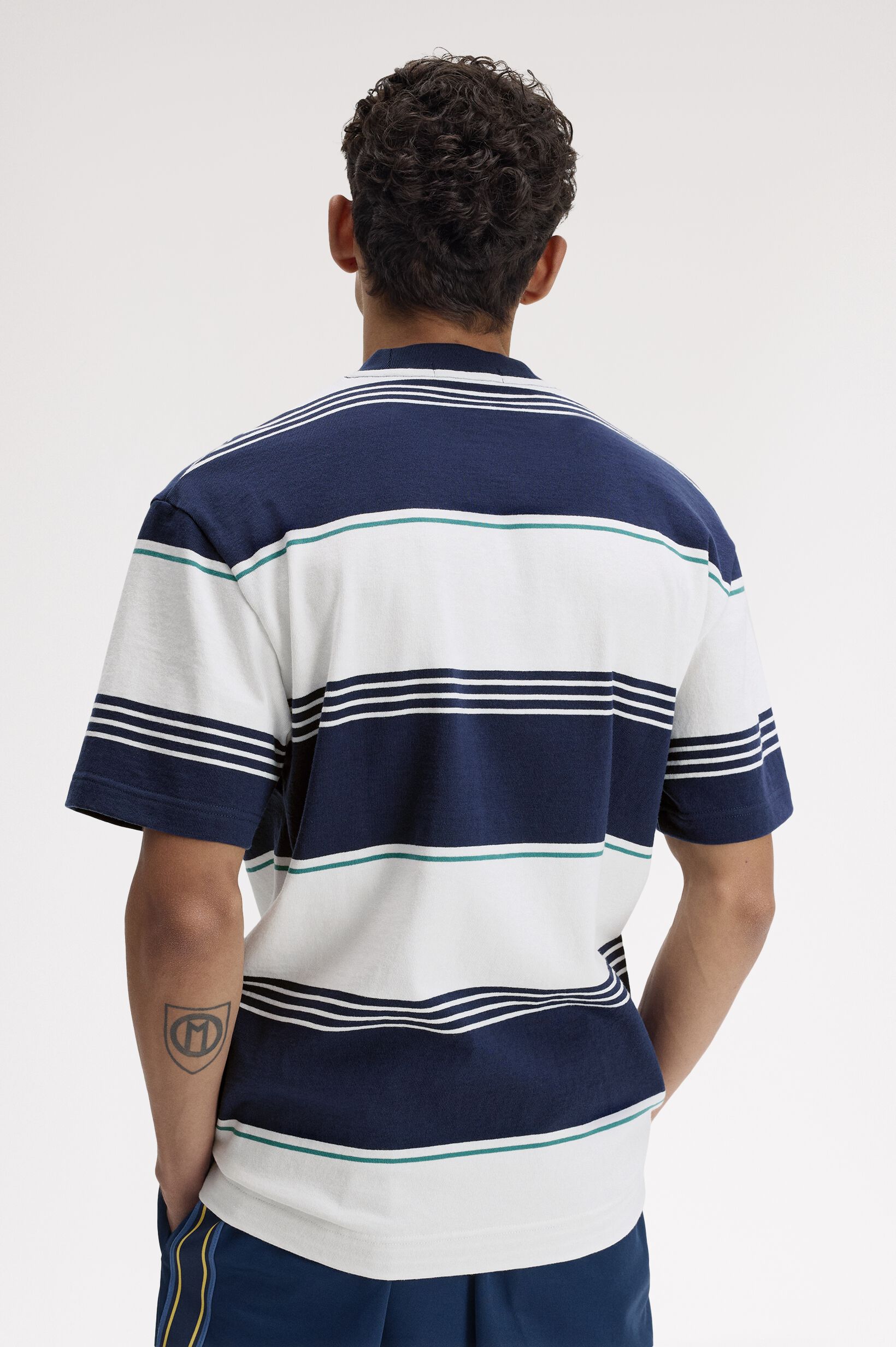 FRED PERRY 「Heavyweight Striped T-Shirt／ヘビーウェイトストライプTシャツ」|Tシャツ・カットソー|