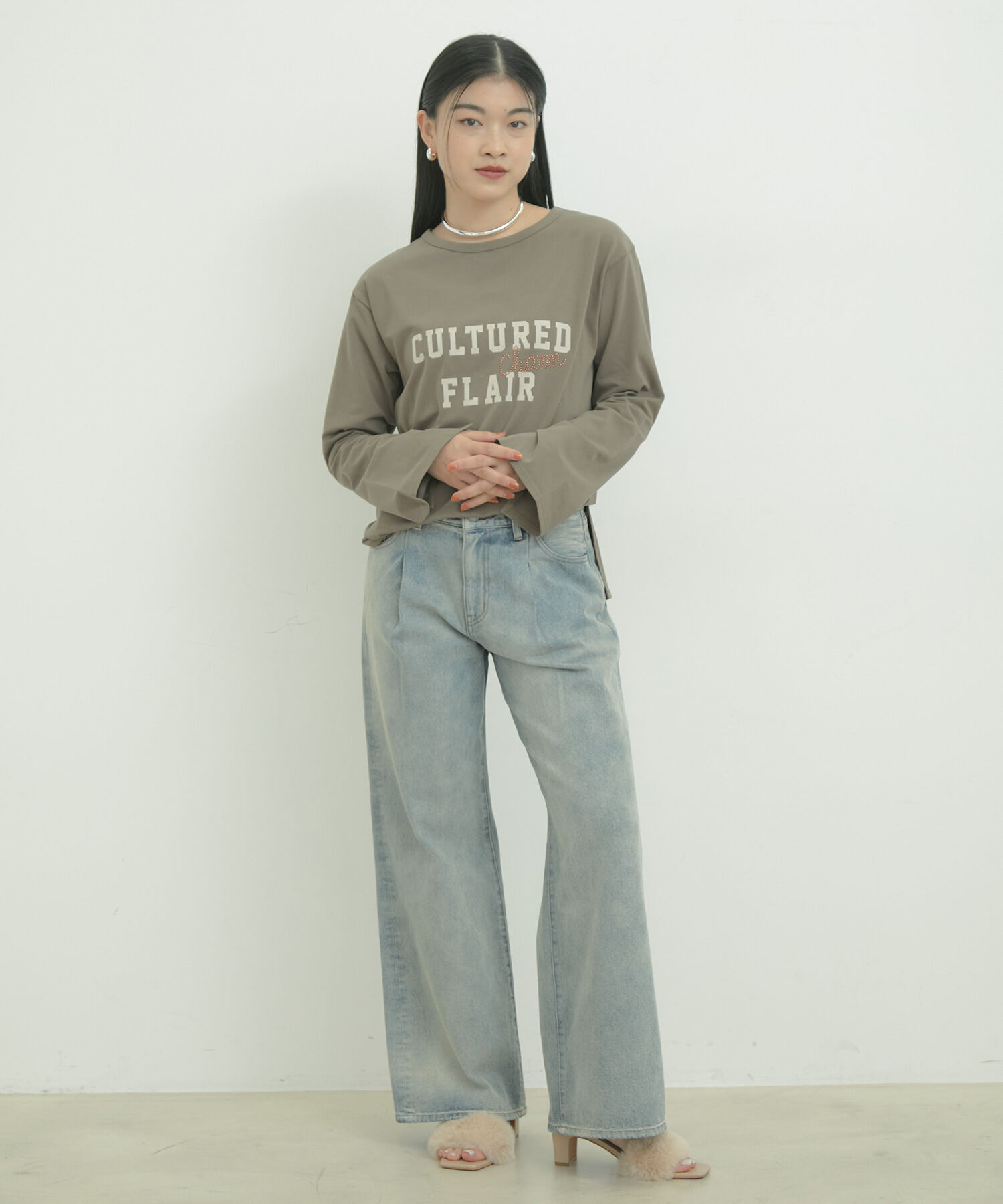 VIS「スタッズ&times;ロゴデザインロングTシャツ」|Tシャツ・カットソー|