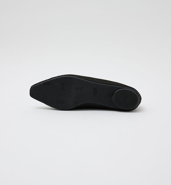 AU BANNISTER「【Vibram/ヴィブラムソール】Ｖカットフラットパンプス」|パンプス|