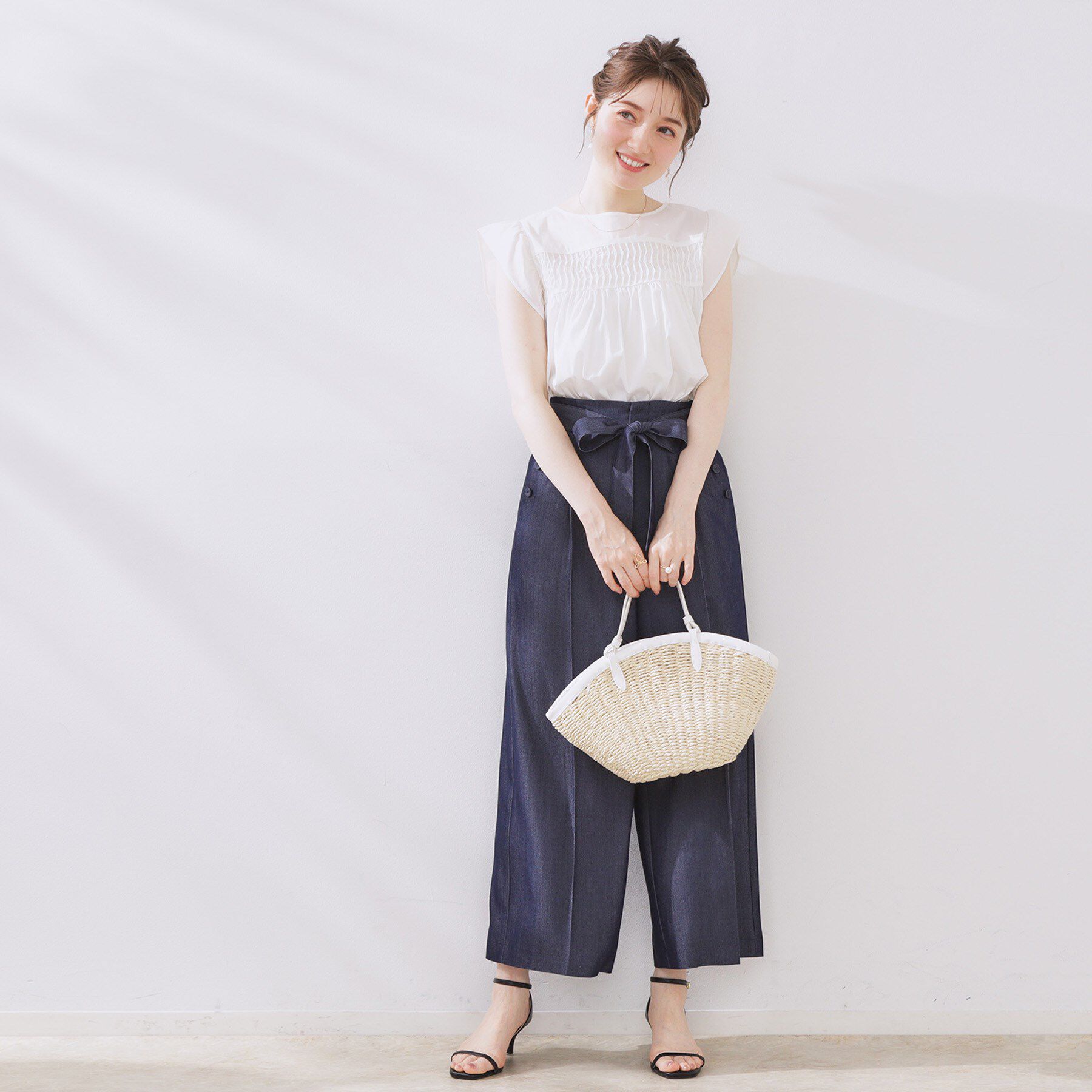 Couture broach「【大人可愛い・きれいめ】ランダムタックシャツブラウス」|シャツ・ブラウス|