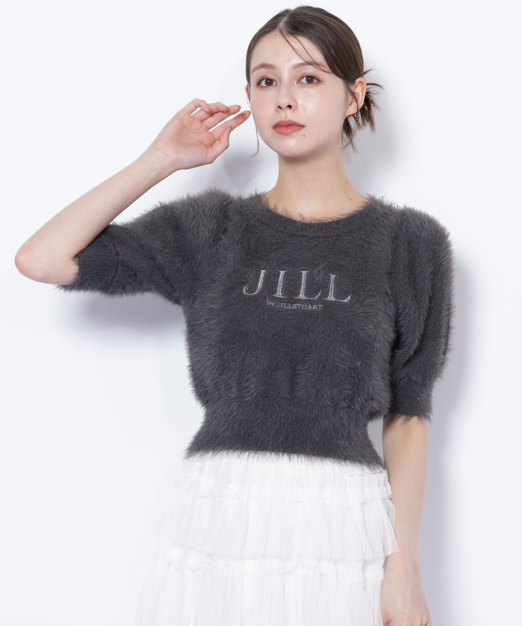  「ロゴ刺繍シャギーニット」|ニット・セーター|チャコール1