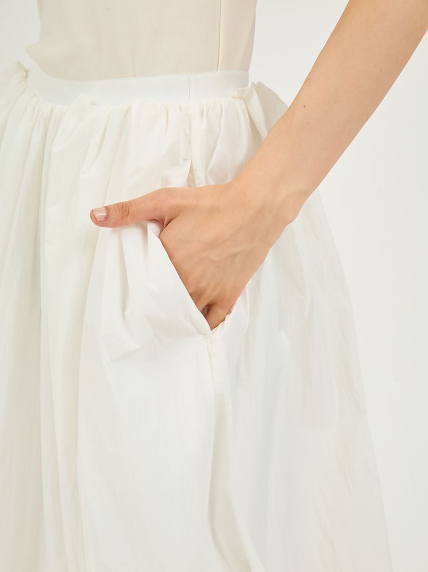 emmi atelier「ダンボールフーディ&times;スカートセット」|ワンピース|
