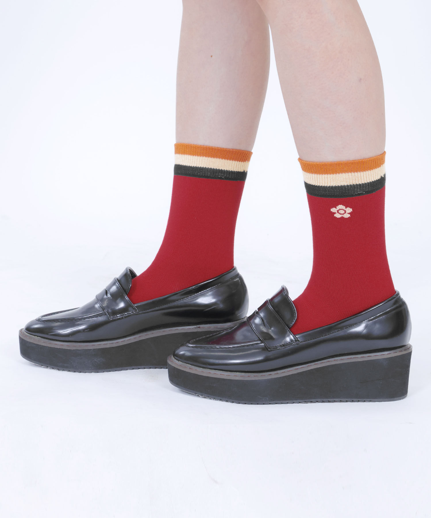 MARY QUANT「ボーダーラインデイジー ソックス」|ソックス|レッド