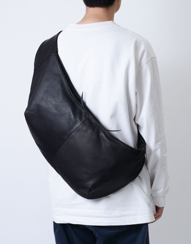 master-piece「Sash Leather スリングバッグL」|ショルダー・メッセンジャー|クロ