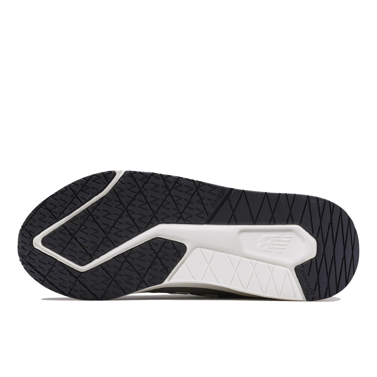NEW BALANCE 「【NEW BALANCE】UA900DC2(2E)」|スニーカー|