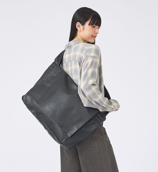 ABAHOUSE「【YArKA /ヤーカ】real lether Huge messenger b」|ショルダー・メッセンジャー|