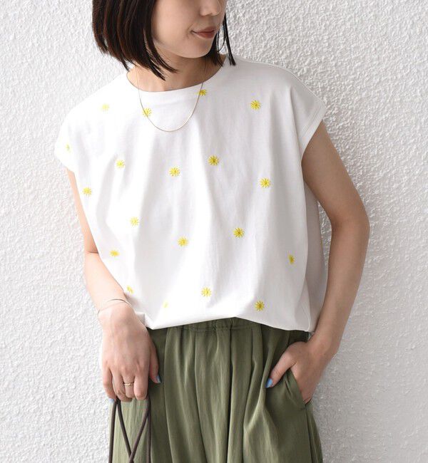 SHIPS Colors 「《追加予約》SHIPS Colors:〈洗濯機可能〉フラワーエンブロイダリー カットソー2◆」|Tシャツ・カットソー|