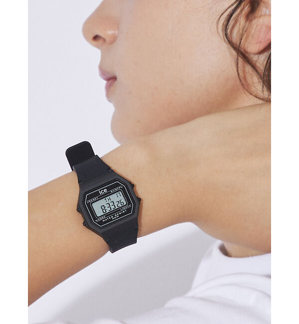 Rouge vif「【ICE-WATCH / アイスウォッチ】ICE DIGIT RETRO / 腕」|腕時計|ブラック