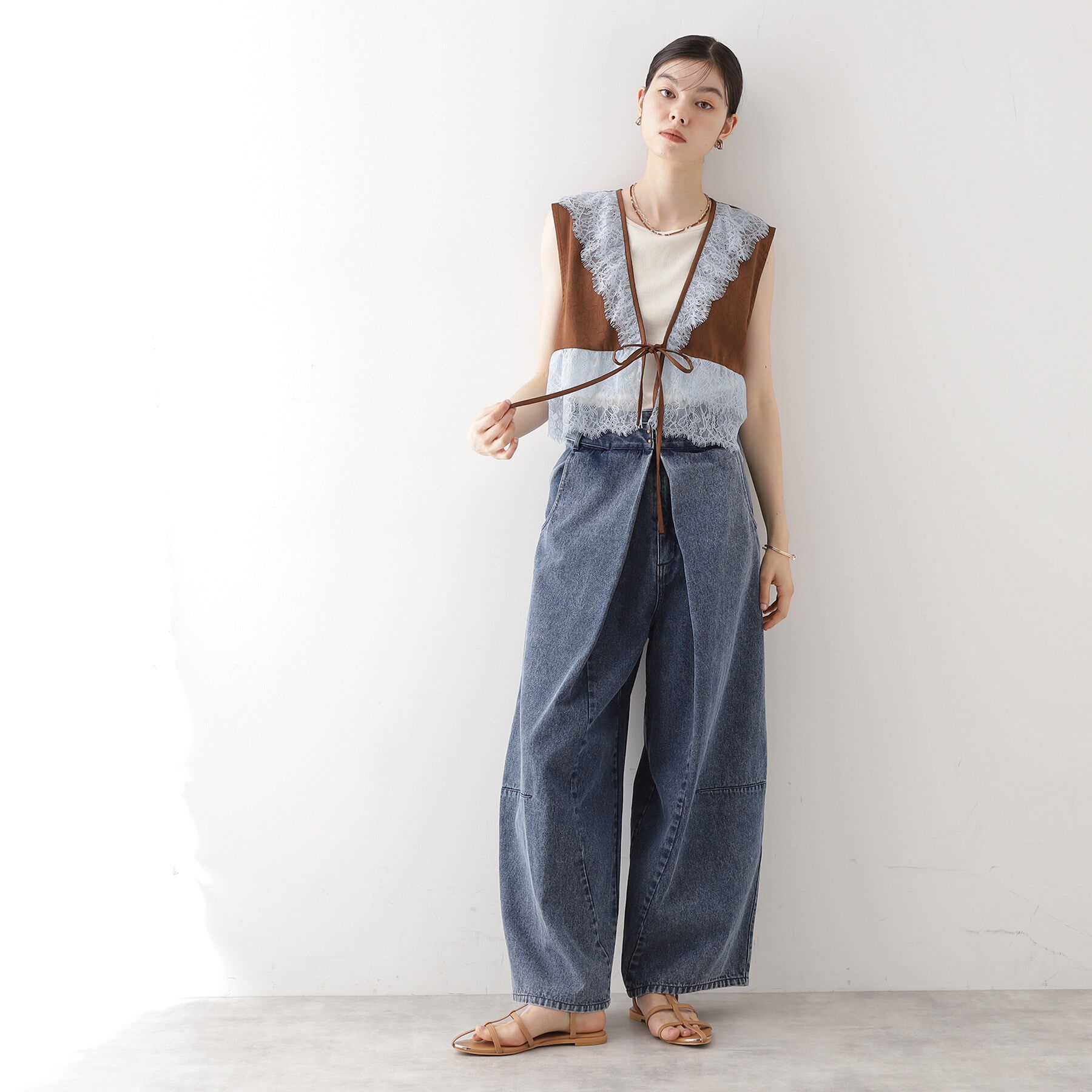 THE SHOP TK「レースフリルサテンベスト【洗える】」|ベスト・ジレ|