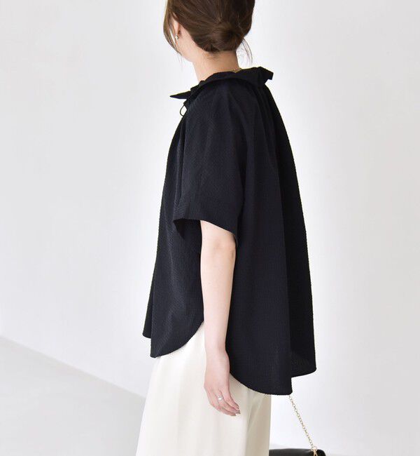 quaranciel「《予約》quaranciel:〈手洗い可能〉サッカー ドロストカラー スキッパー シャツ ブラウス」|シャツ・ブラウス|