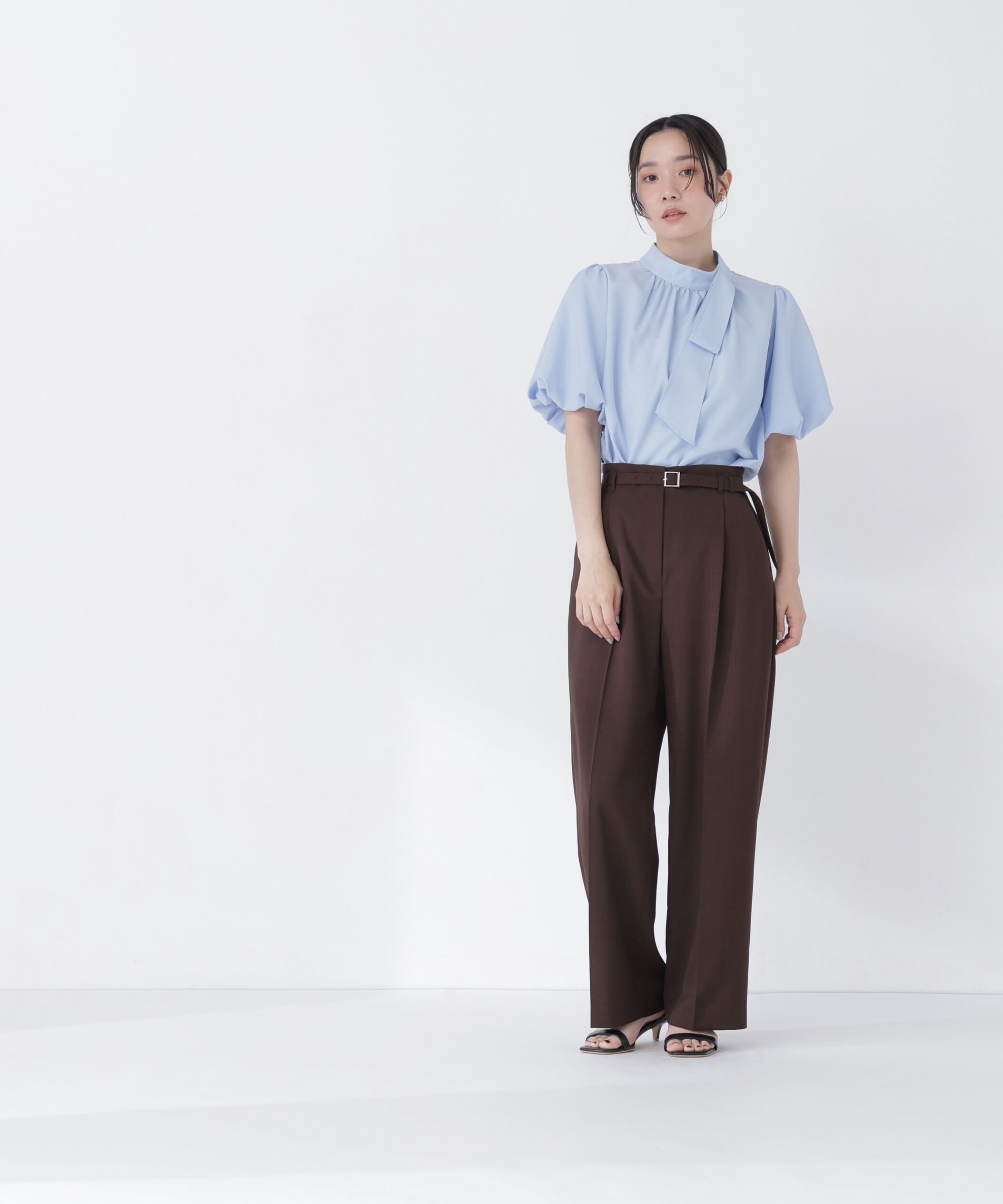  「ベルテッドタックワイドパンツ」|その他|