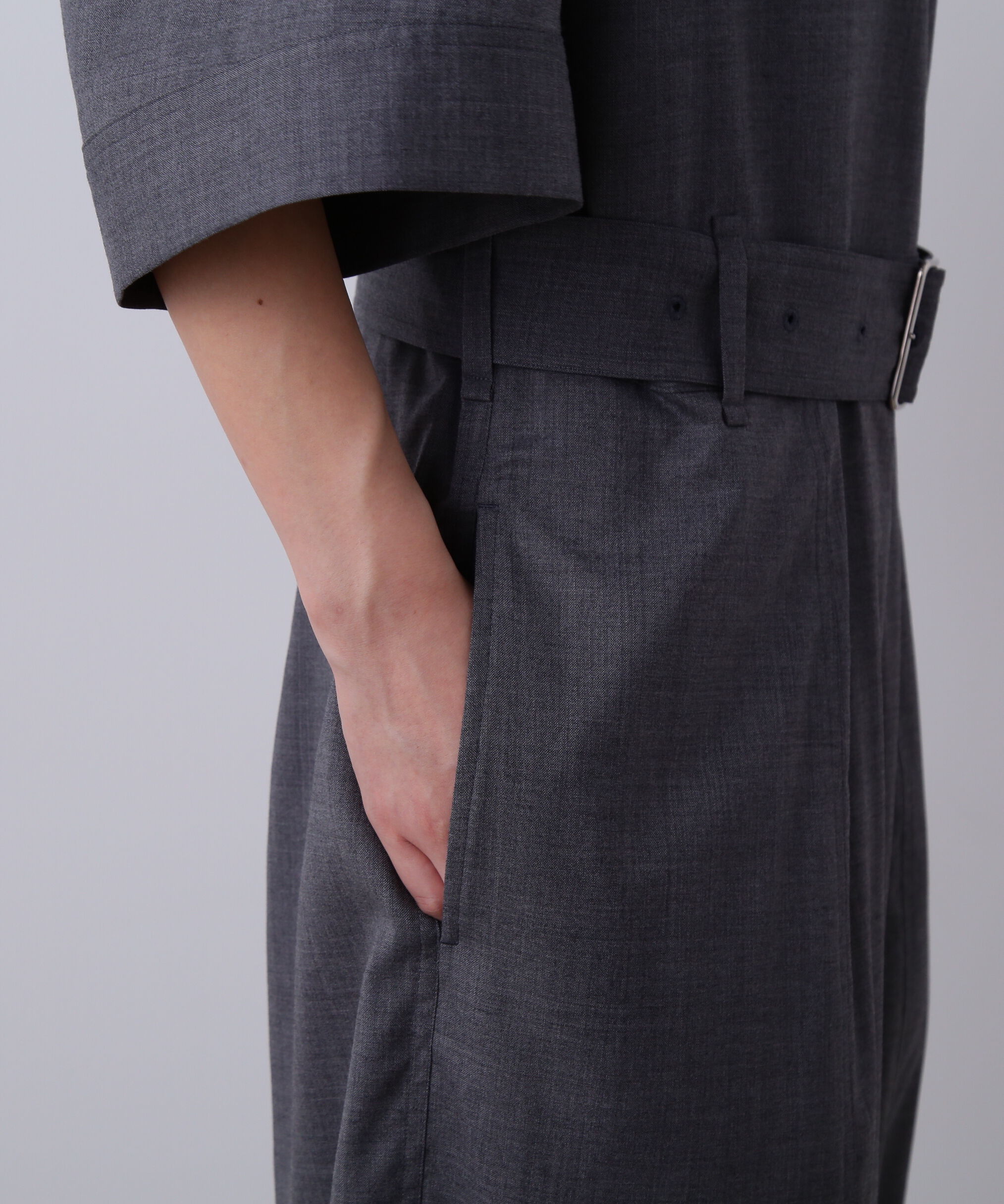 YLEVE 「YLEVE / SUPER120'S CHAMBRAY WOOL ALL IN ONE」|ワンピース|