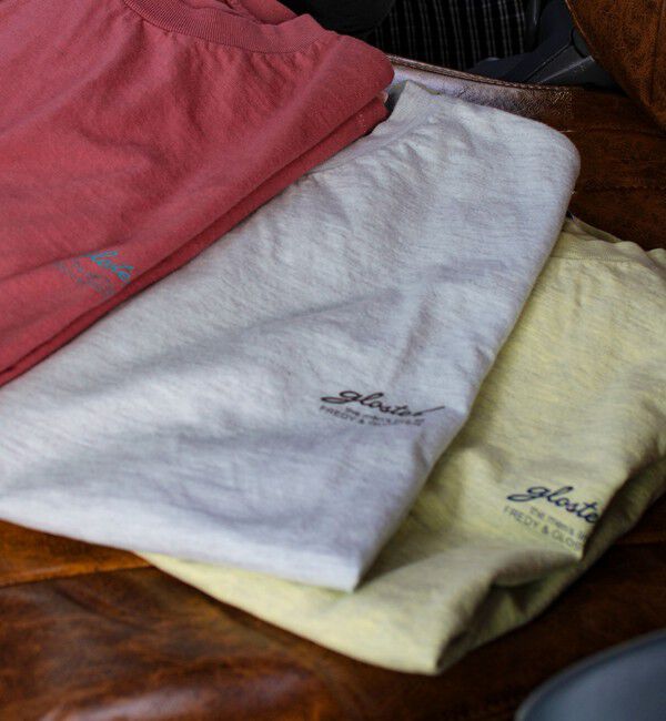 GLOSTER「杢ボディ染め 配色ロゴ クルーネックカラーＴシャツ」|Tシャツ・カットソー|