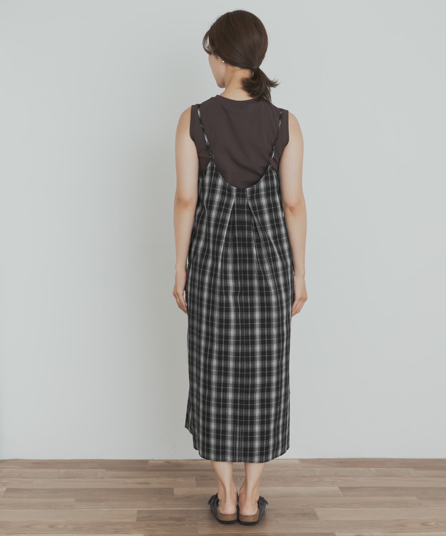 URBAN RESEARCH DOORS「チェックキャミワンピース」|ワンピース|