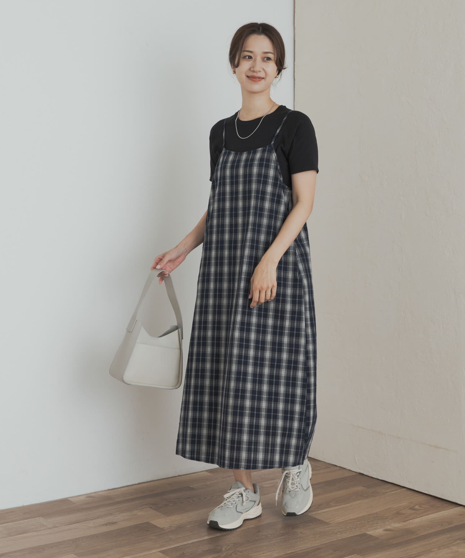 URBAN RESEARCH DOORS「チェックキャミワンピース」|ワンピース|